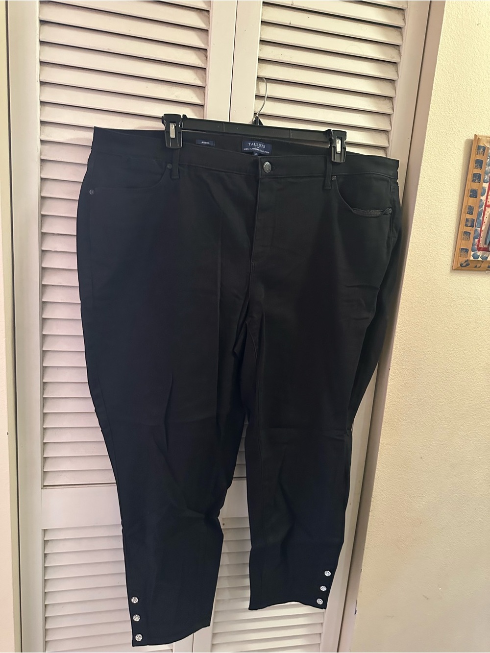 Talbots Black Women's Jeggings with Button Hem